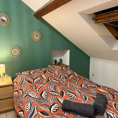 Apartmán Center Cozy - Private Parking Dijon