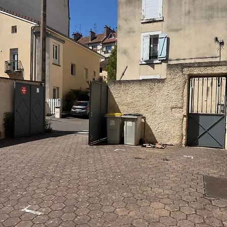 Center Cozy - Private Parking